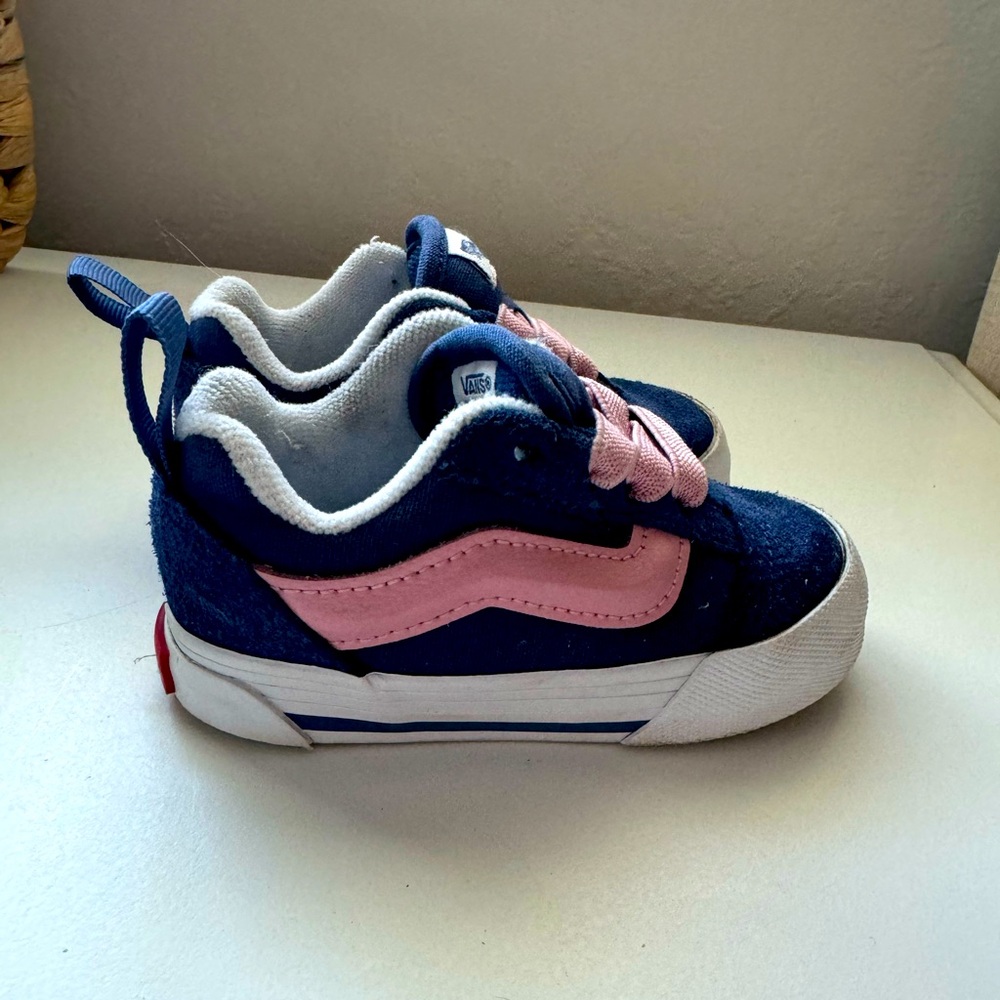 Toddler Knu Skool Shoe Size 4.5